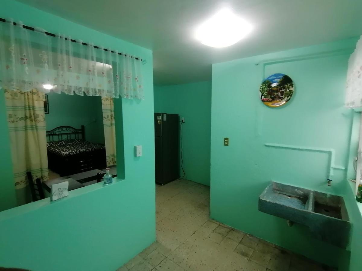 Departamento Cercano Al Aeropuerto T2, A 2 Calles メキシコシティ エクステリア 写真