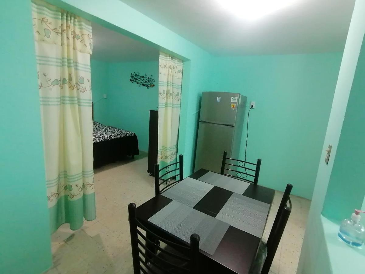 Departamento Cercano Al Aeropuerto T2, A 2 Calles メキシコシティ エクステリア 写真